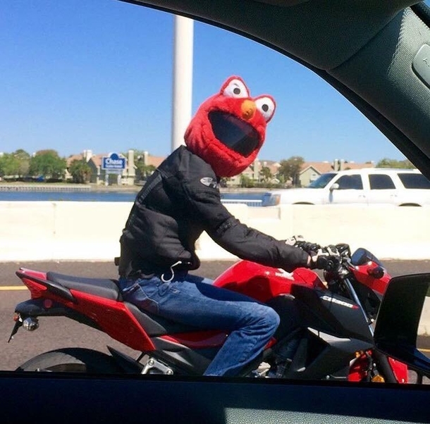 Tickle me elmo