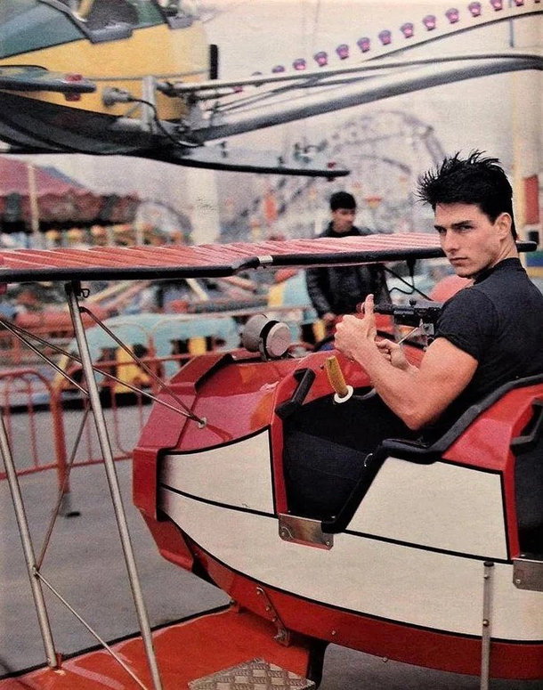 Tom Cruise training for Top Gun 