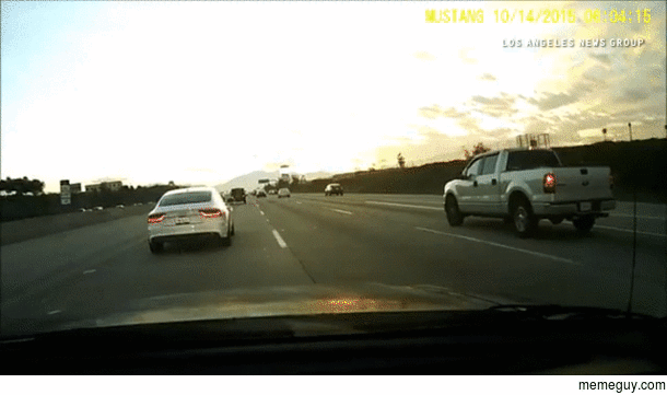Truck driver instantly regrets his road rage