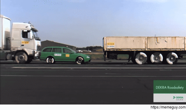 Truck -gt Car -gt Truck at kmh