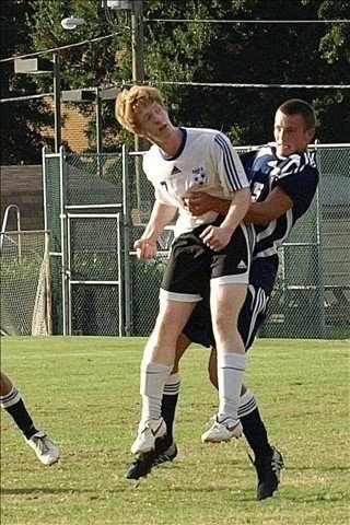 Unfortunate soccer photo becomes glorious hump day shot