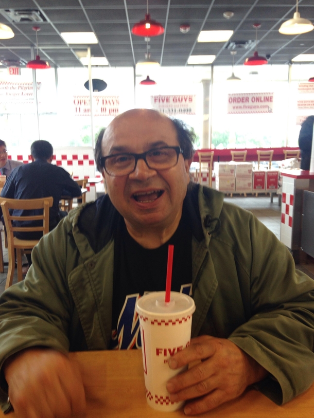 Was just in Five Guys and a couple of people wanted to take a picture with my dad because they thought he was Danny DeVito from Always Sunny Frankly I dont see it