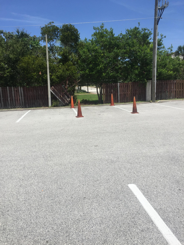 Watched someone take their drivers tests today it didnt go very well