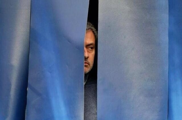 When I hear people having an argument outside my house