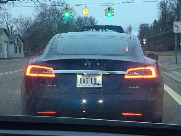 When you find a Tesla driver with a dash of humor