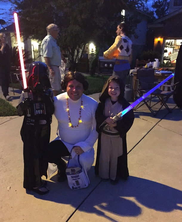 When your wife got sick on Halloween but your kids really want princess Leia to go with them