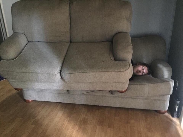 When youre staying the night at your friends house and dont have a blanket