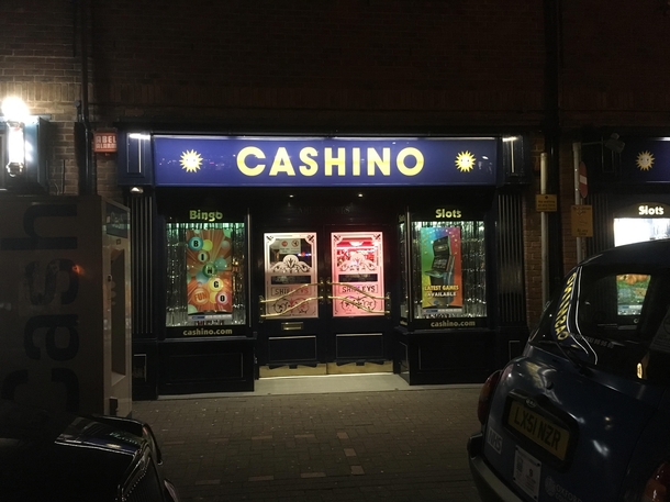 Where does Sean Connery like to gamble