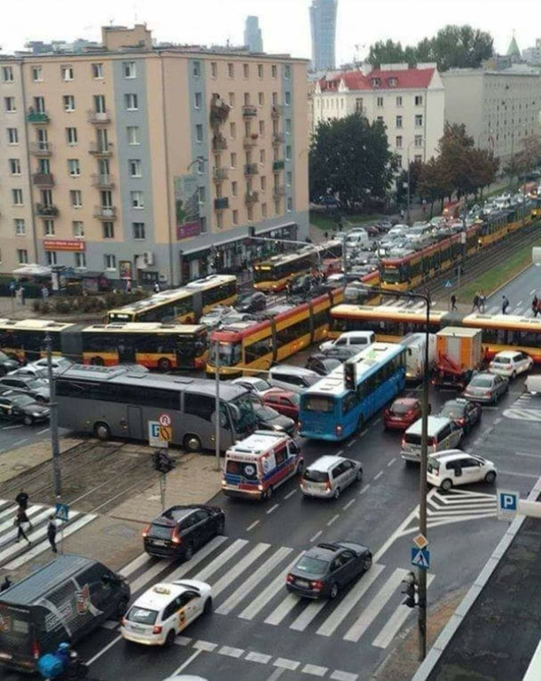 Which car has a right of way