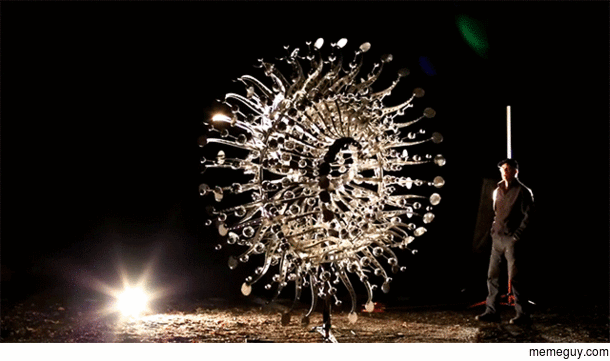 Wind-Driven Mirrored Kinetic Sculpture 