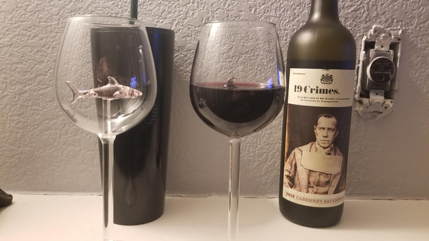 Wino shark do do do do do