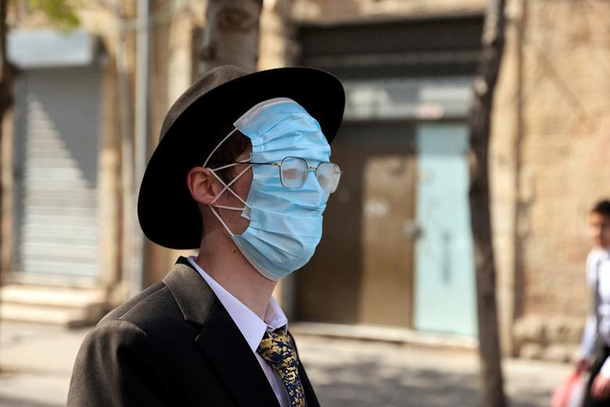 X SAFE A great anti-epidemic spirit D
