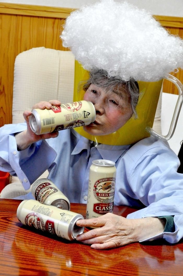 -Year-Old Japanese Grandma Discovers Photography Cant Stop Taking Hilarious Self-Portraits Now