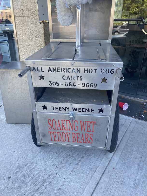 Your average New Jersey hot dog stand