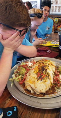  lbs isnt that much I can definitely eat this burrito he said looking at the menu confidently Oh how wrong he was