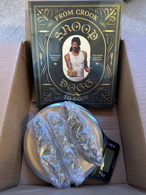  Snoop Dogg Cookbook   Amazon Kitchen Scale   Dried Oregano   White Elephant Gift