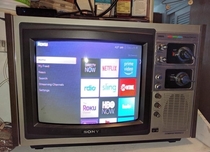  Sony Trinitron becomes a smart TV