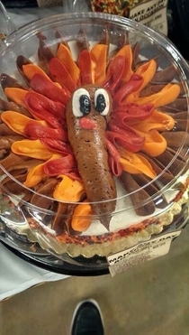 A beautiful cake for Thanksgiving