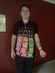 A couple of days late But here is my low effort vending machine Halloween outfit