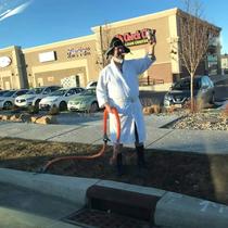 A local guy in my town dresses up as Cousin Eddie and stands on a busy corner to wave at passing cars Legend