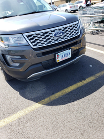 About to Head Into the Grocery Store saw this Plate Shits gonna get crazy