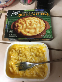 among the best dairy free mac n cheeses ive ever had 