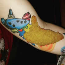 anyway heres a chicken finger that looks like my ocarina tattoo