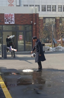 Chinese snow removal