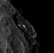 Close-up flyover over the mysterious bright spots on dwarf planet Ceres