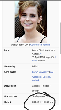 Didnt know Emma Watson was this tall