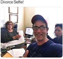 Divorce selfie