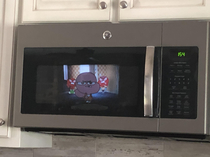 Finally after  years of programing my microwave plays clips of gumball