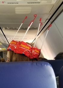 Flight attendant created this crown for a young girls birthday on my flight yesterday
