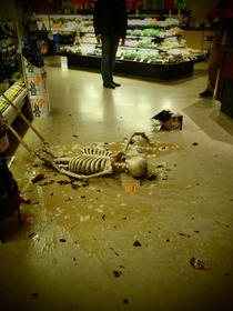 Halloween display fell over