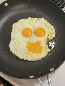 Happy  eggs 