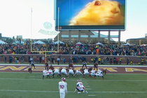How the University of Minnesota golden gophers distract opposing kickers