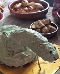 I give you the Dinosaur Cake
