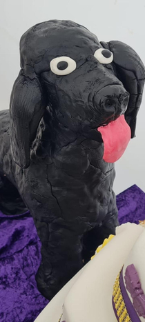 I have no idea why but this fondant dog got me fucked up 