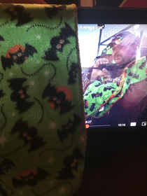I have the same blanket as joe exotic and I dont know what to do with this information