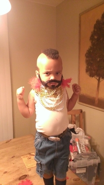I pitty the mini fool My friend dressed up his kid for Halloween The best costume EVER