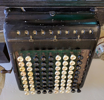 I restored an antique calculator still works