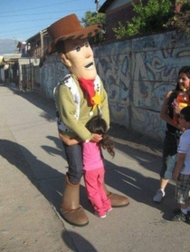 I swear this is not Woody looks like
