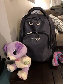 I think my daughters bag is mad at me