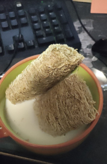 I thought I was buying mini-wheats Instead I got full-sized wheats