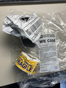 I work in a post office and we ordered these fragile special handling stickers this is the packaging 