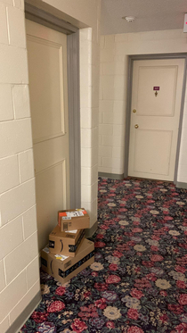 Im in  at the other end of the hall This is where the delivery guy left my packages This is the laundry room by the way