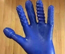 Infinity glove