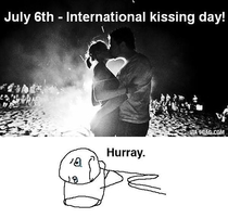 international kissing day