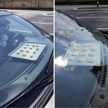 Its so hot today so I baked cookies in car