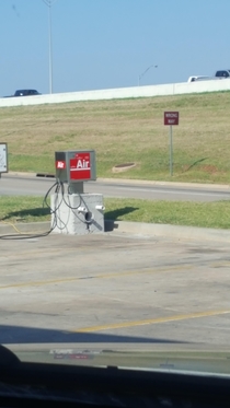 Ive never seen an air pump so surprised before